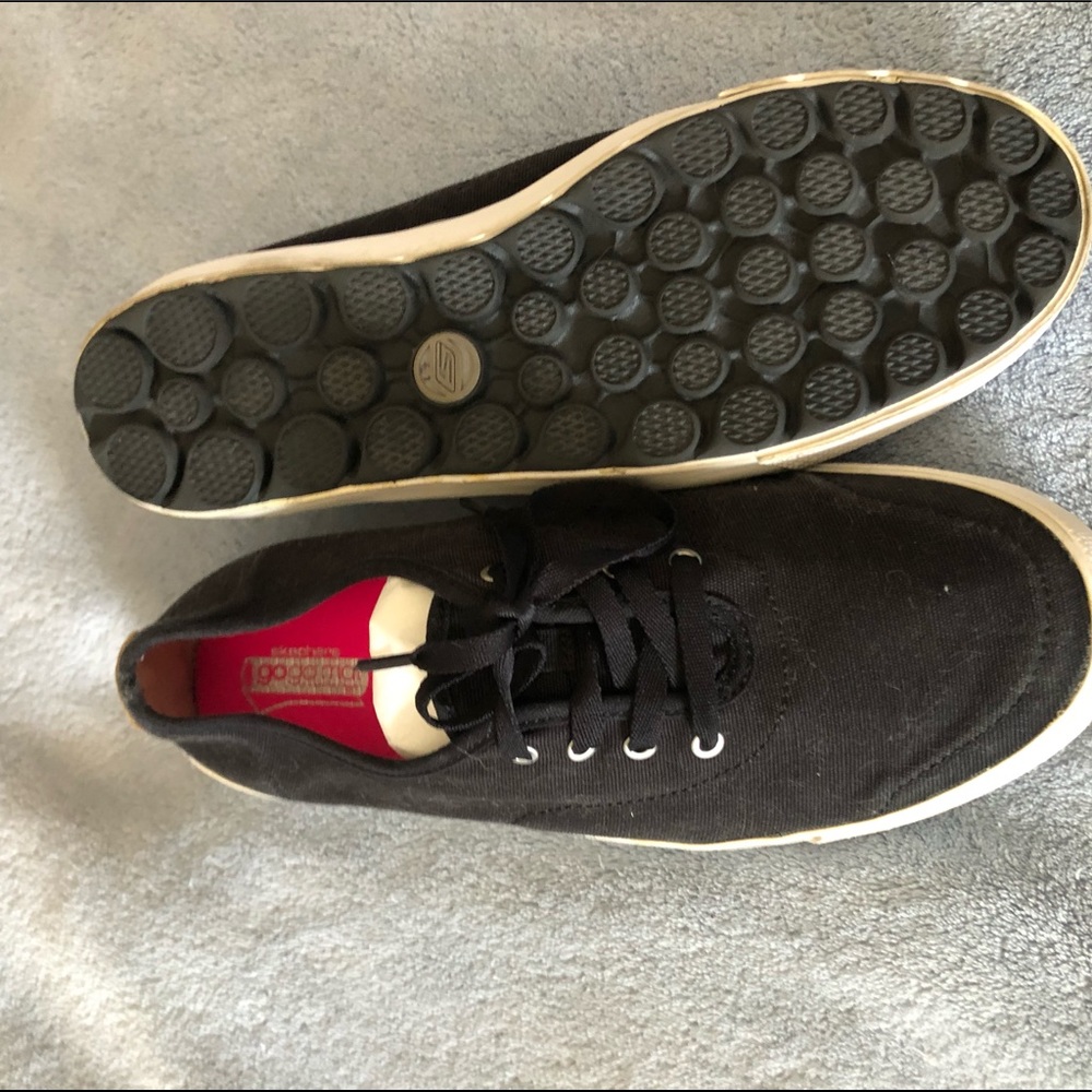 Skechers   ON THE GO